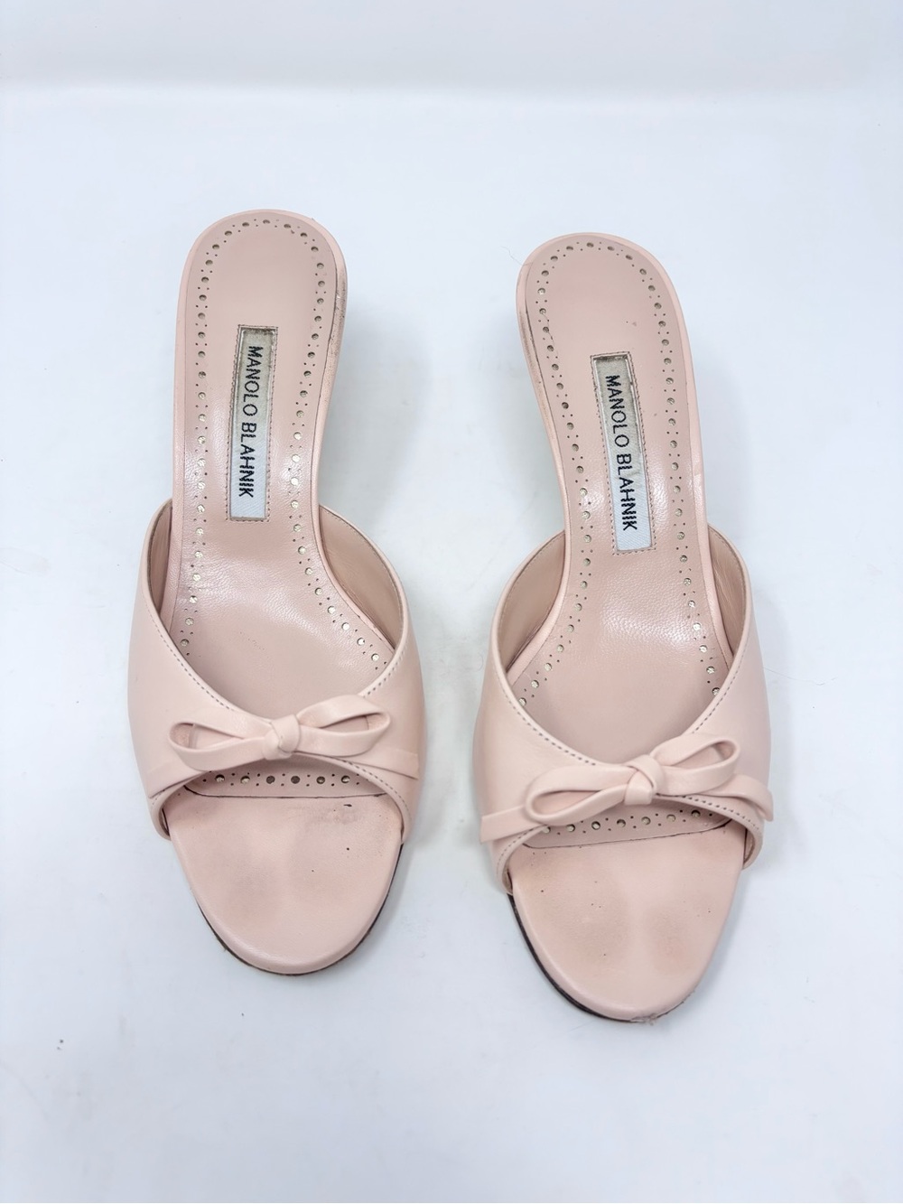 Manolo Blahnik Pertinanu Pink Leather Mule Open Toe Ballet Bow Heel Sandal 38.5